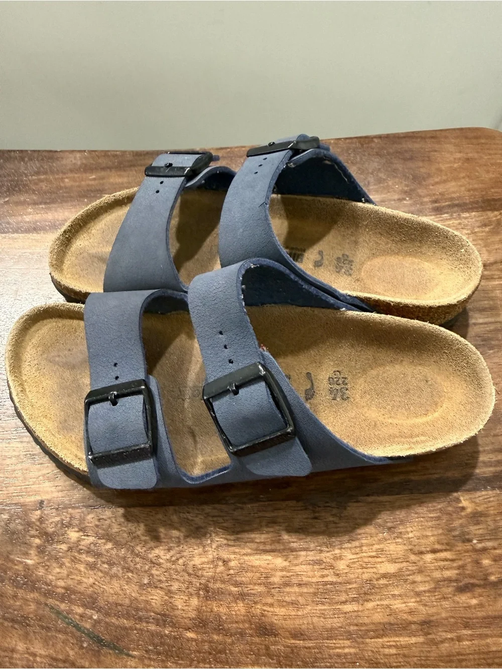 Birkenstock Kids Two-Strap Buckle Sandals in Dark Gray